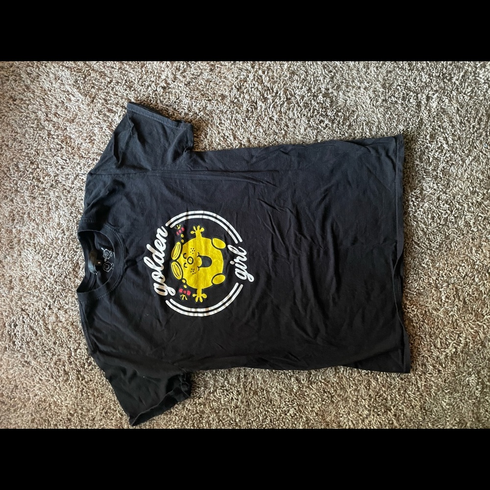 Cute tee.